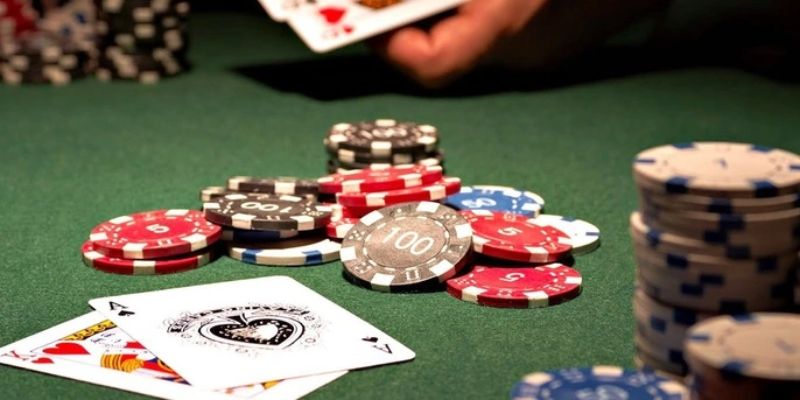 Chiến thuật chơi Poker ăn tiền với mức cược phù hợp